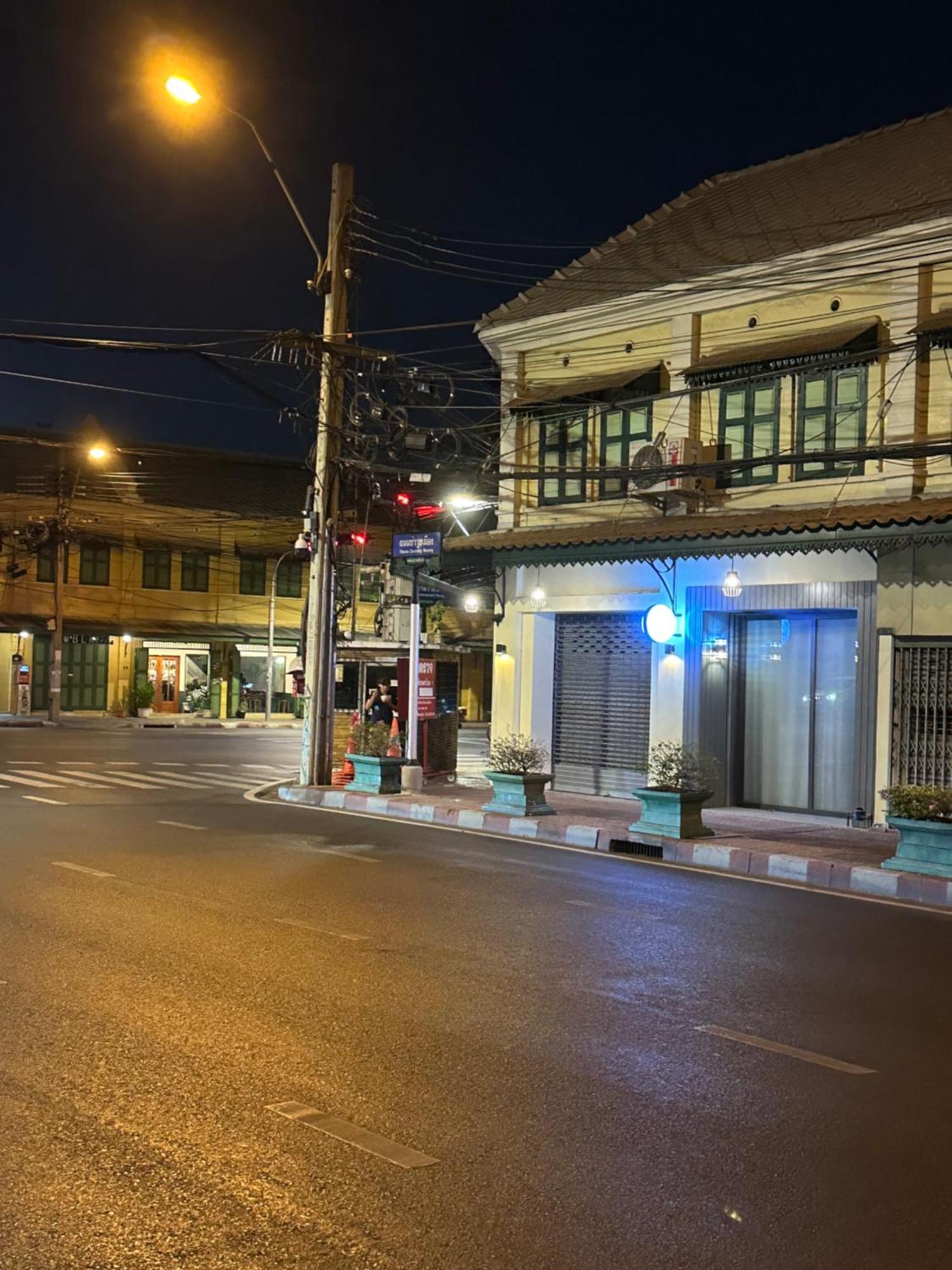 Victory Place Bangkok Ngoại thất bức ảnh